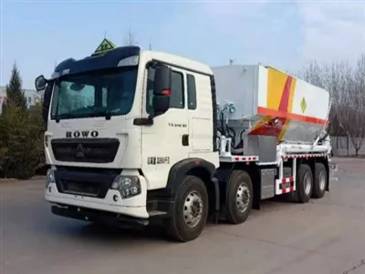 Patlayıcı Şarjlı Araçlar